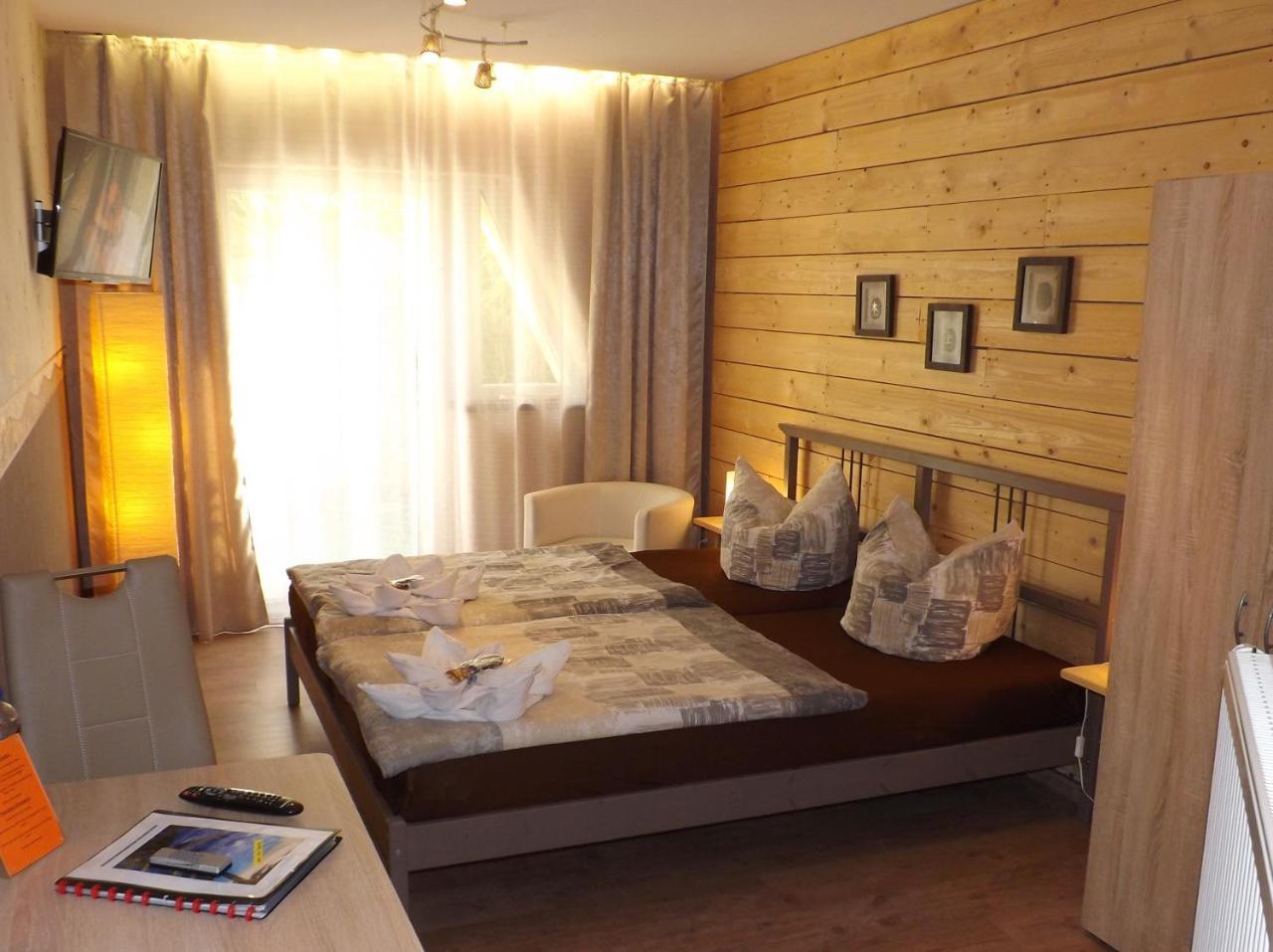 Hotel Haus Oberkassel Bonn Esterno foto